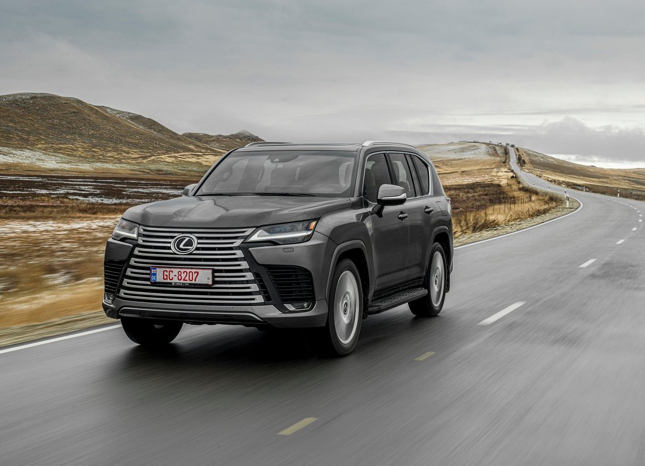LEXUS LX, foto 12