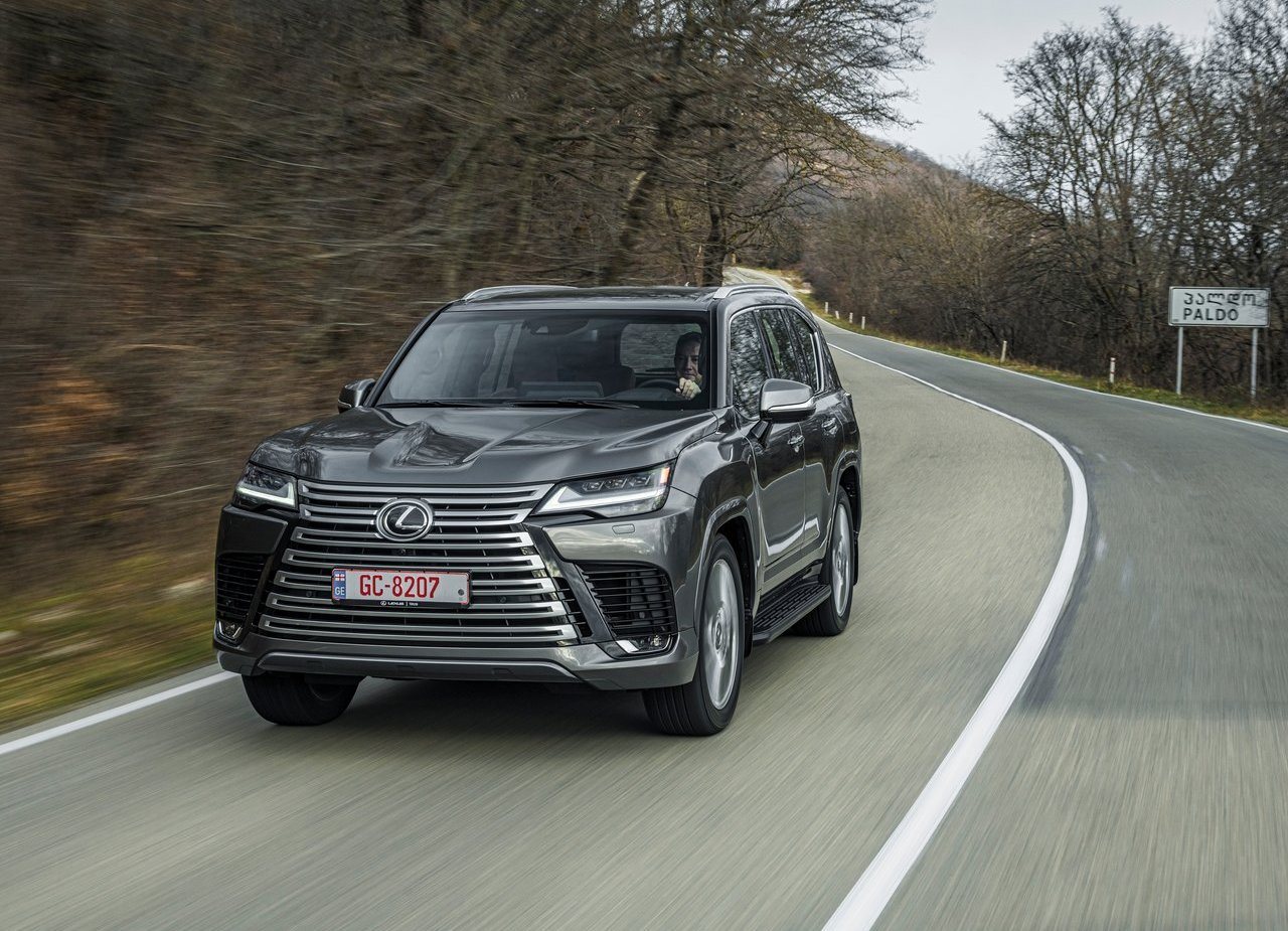 LEXUS LX, foto 15