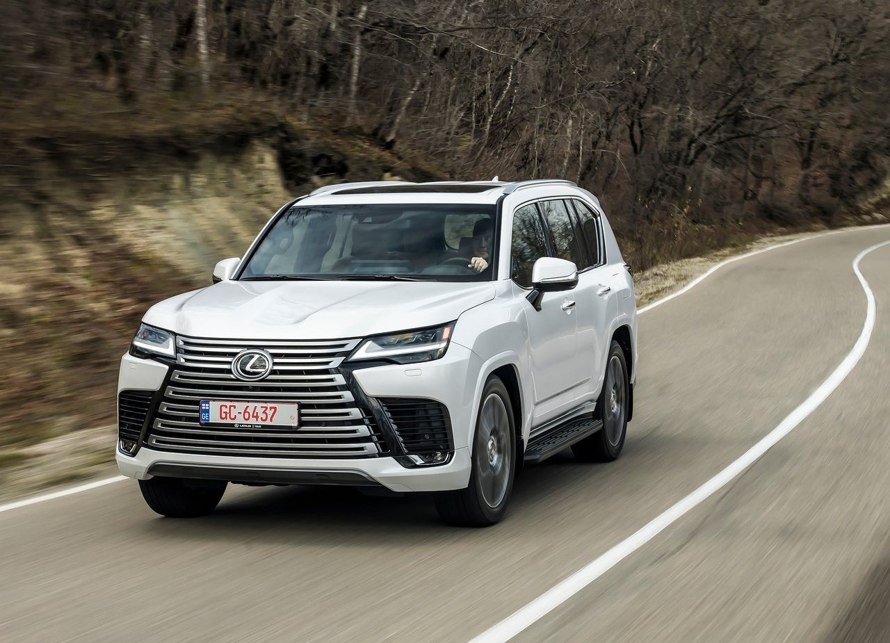 LEXUS LX, foto 33