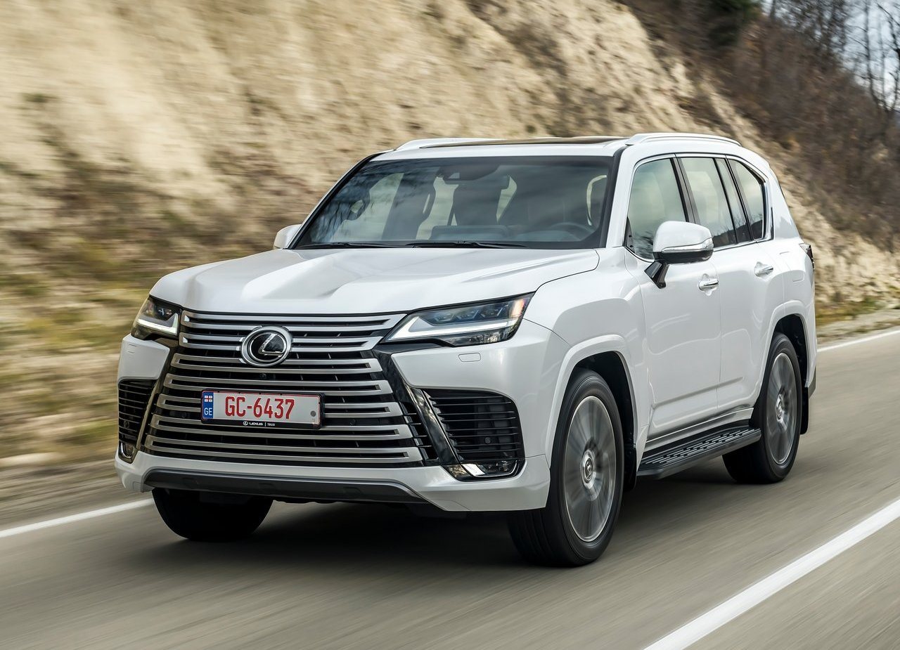 LEXUS LX, foto 36
