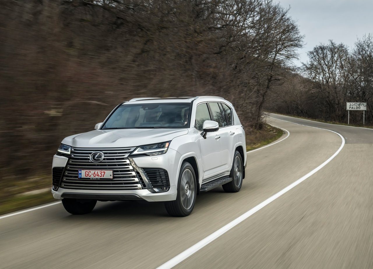 LEXUS LX, foto 38