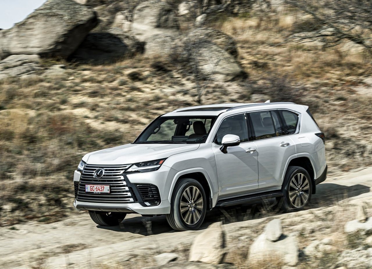LEXUS LX, foto 42