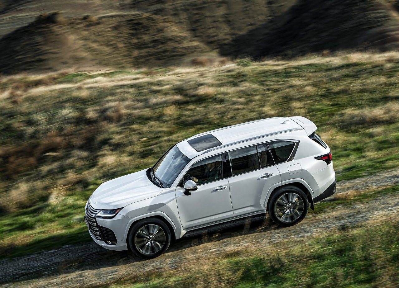 LEXUS LX, foto 57