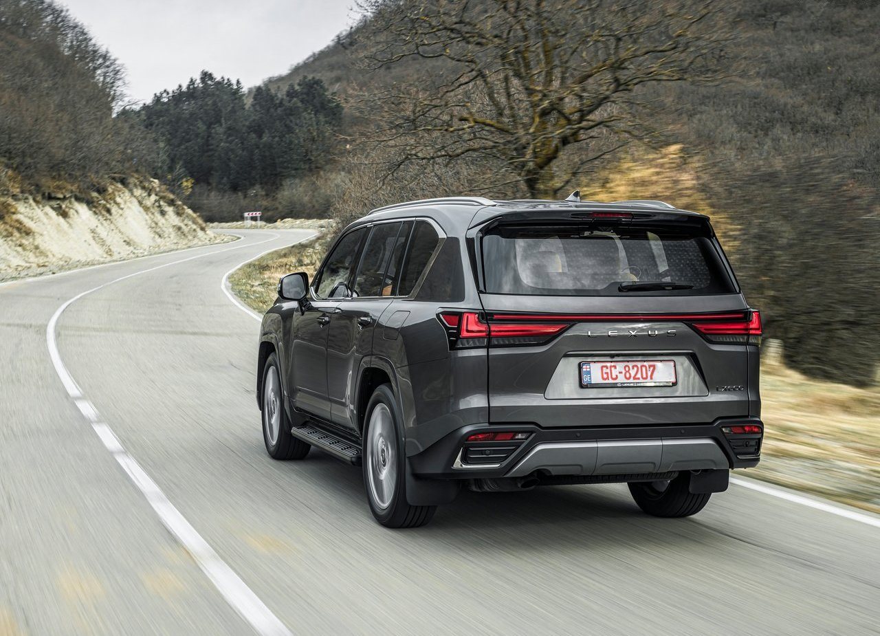 LEXUS LX, foto 66