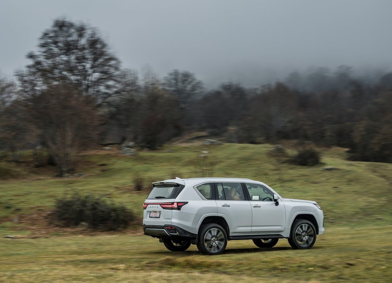 LEXUS LX, foto 81