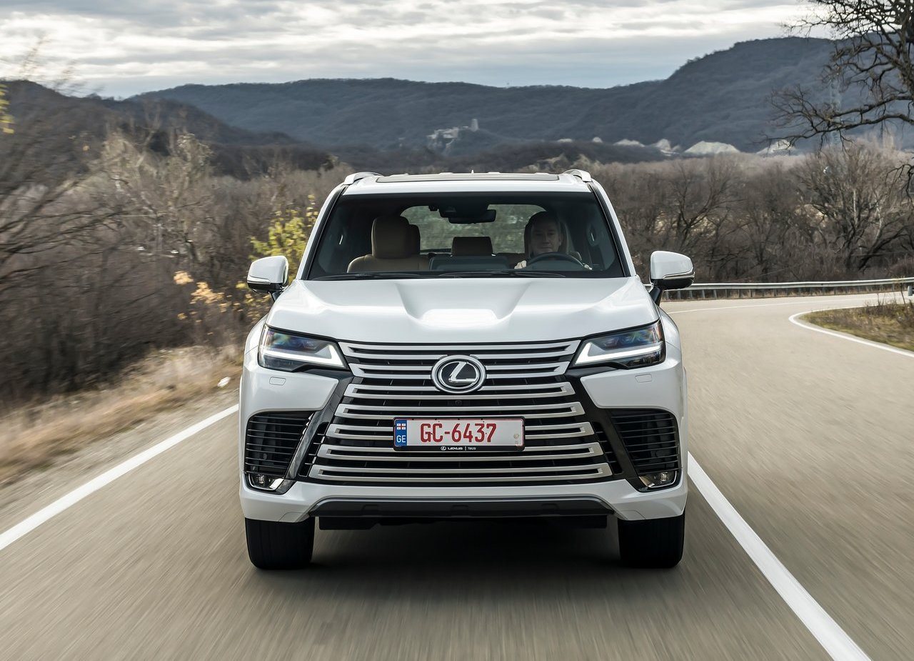 LEXUS LX, foto 88