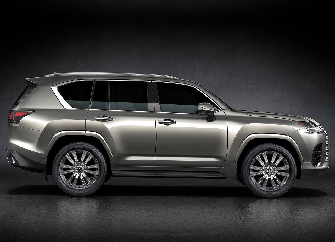 LEXUS LX, foto 102