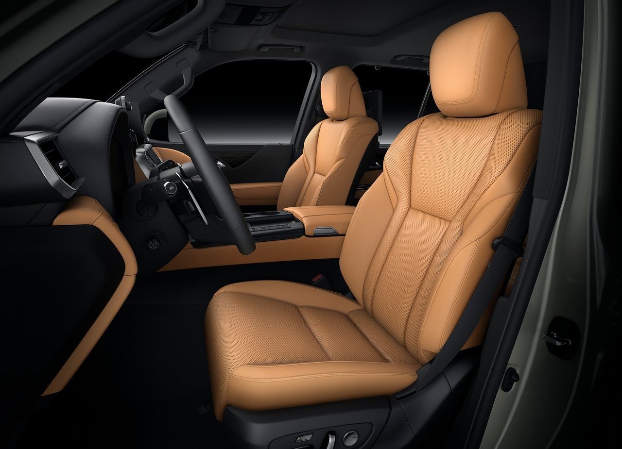 LEXUS LX, foto 128