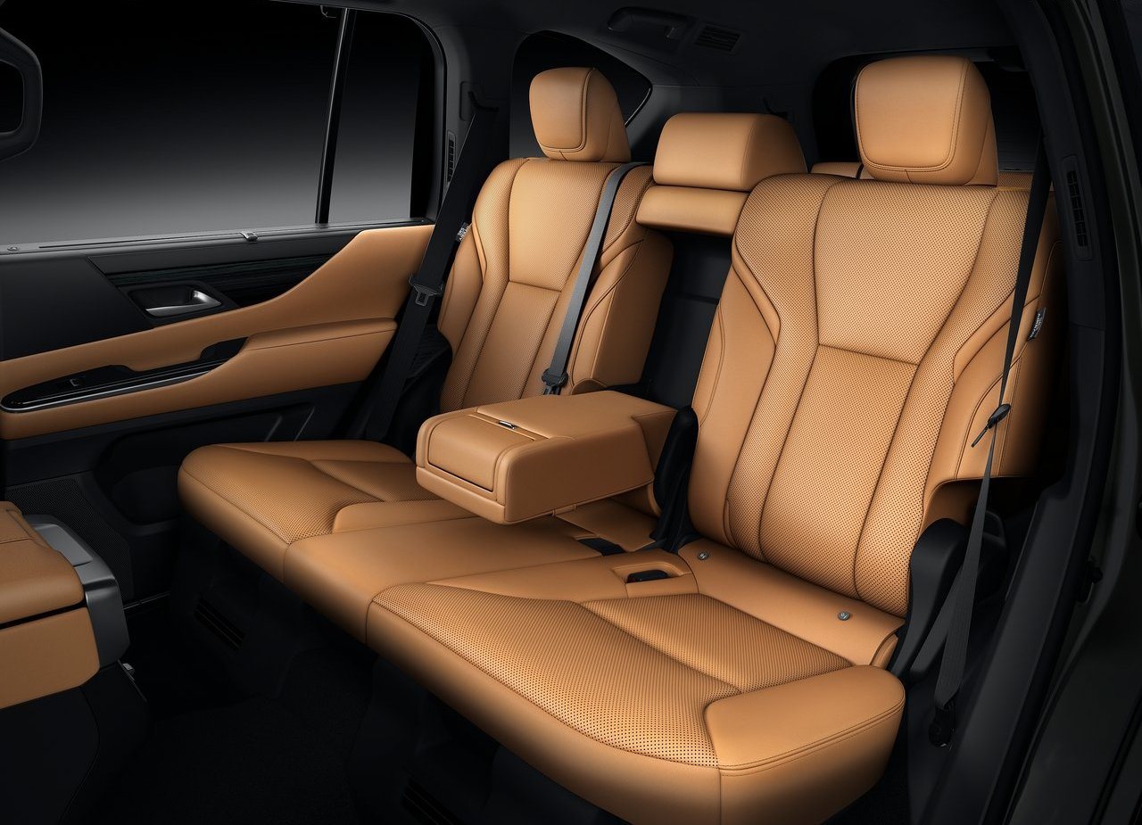 LEXUS LX, foto 133