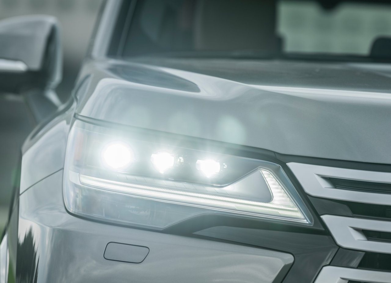 LEXUS LX, foto 173