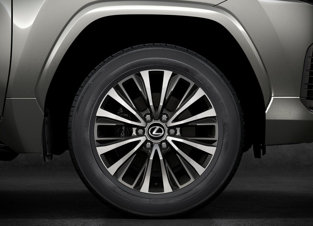 LEXUS LX, foto 188