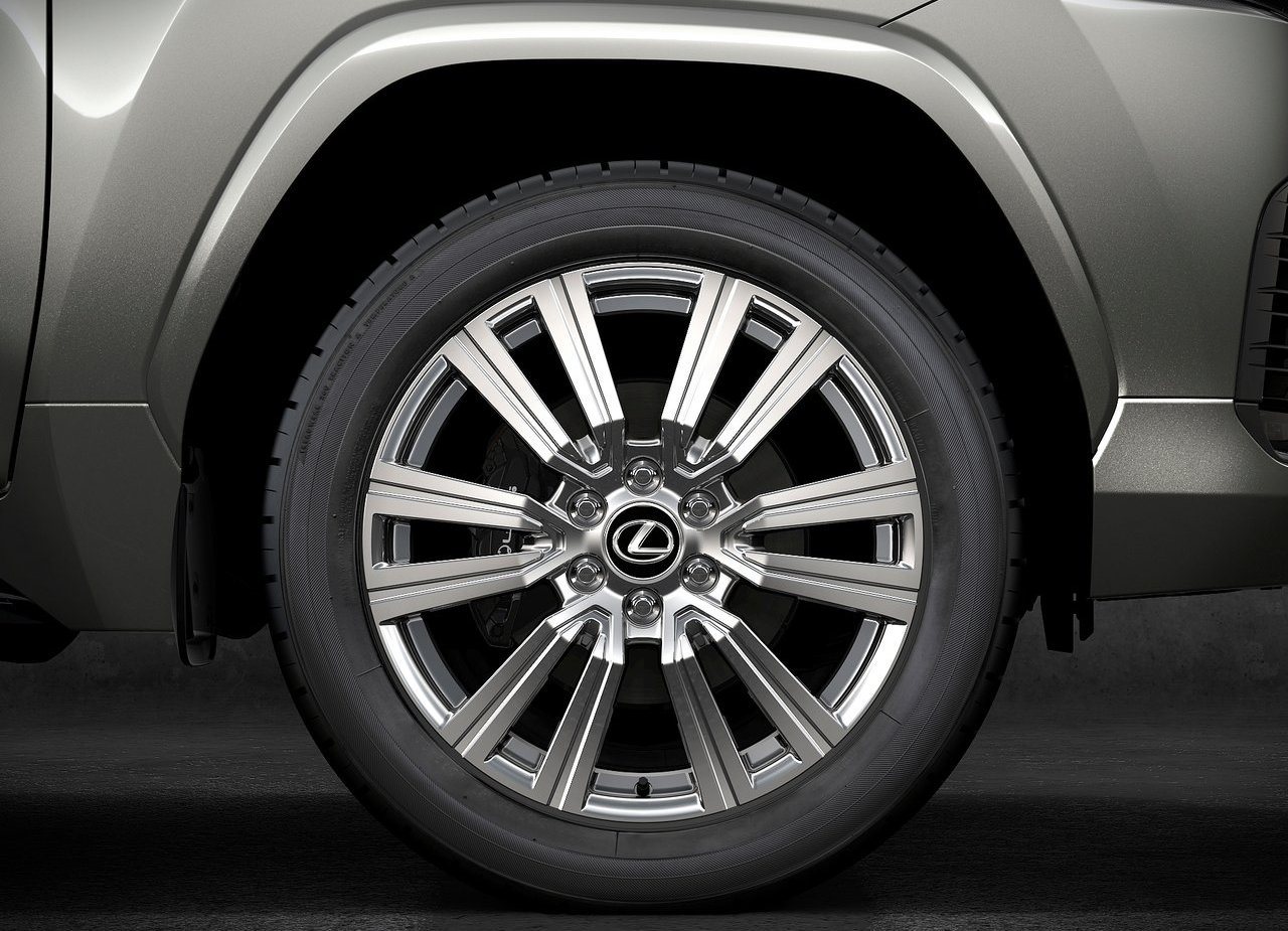 LEXUS LX, foto 189
