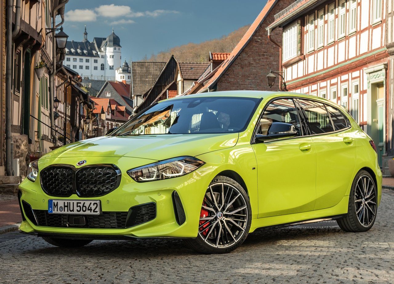 2022 - BMW M135i 5 DOORS xDRIVE, foto 1