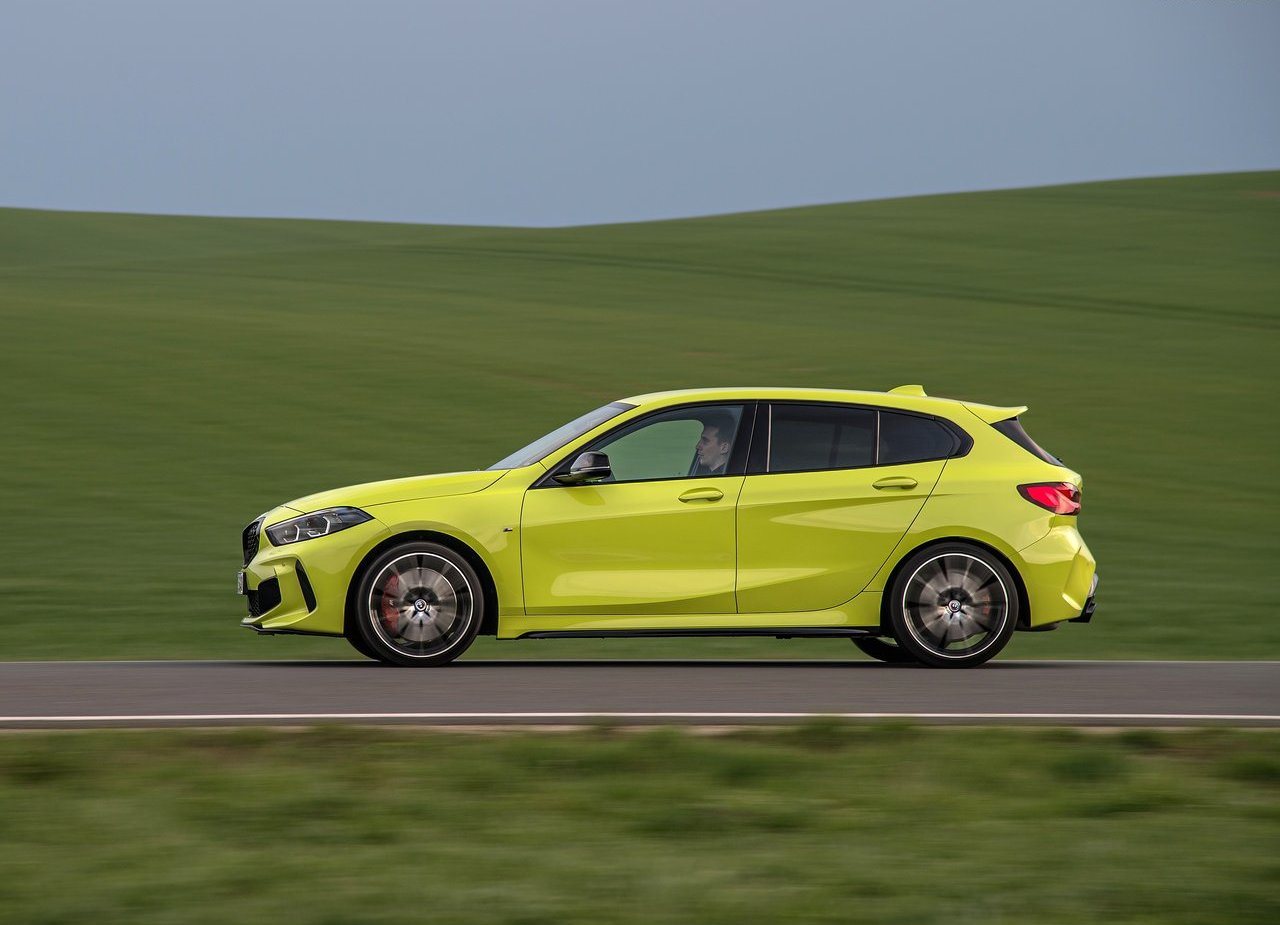 2022 - BMW M135i 5 DOORS xDRIVE, foto 32