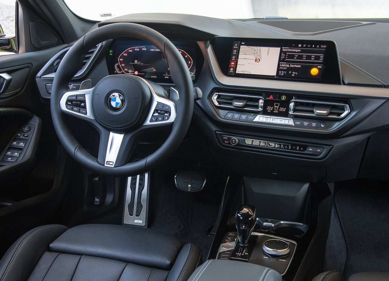 2022 - BMW M135i 5 DOORS xDRIVE, foto 66