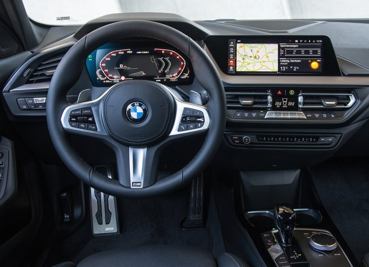2022 - BMW M135i 5 DOORS xDRIVE, foto 67