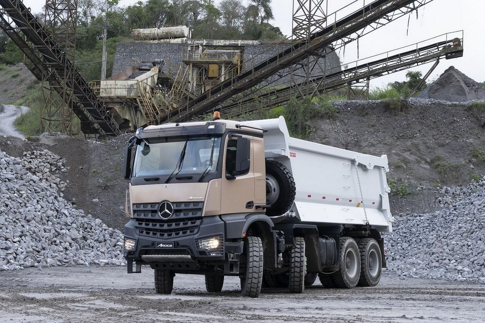 2022 - MERCEDES-BENZ AROCS 8X4, foto 12