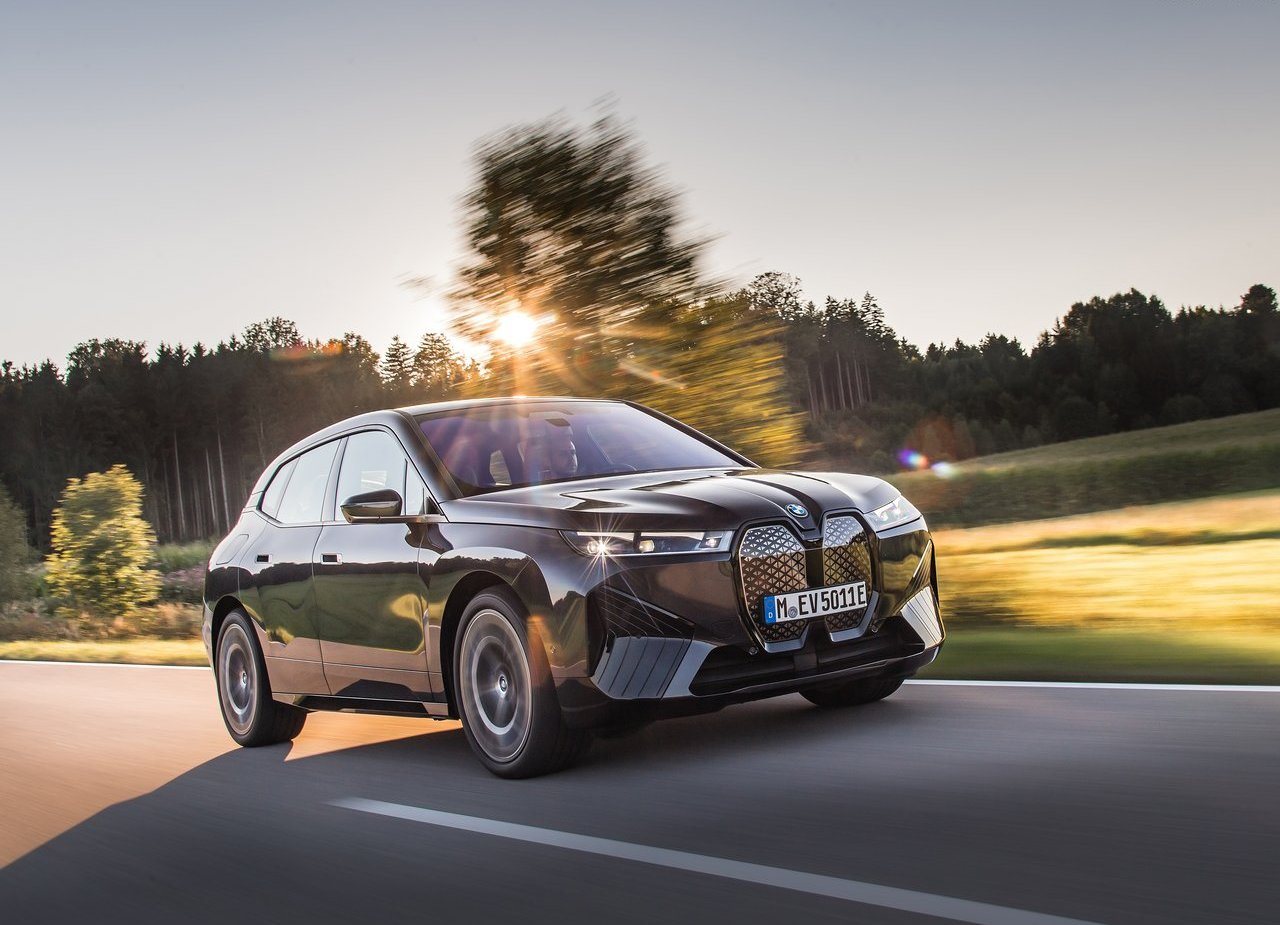 2022 - BMW iX xDRIVE50, foto 14