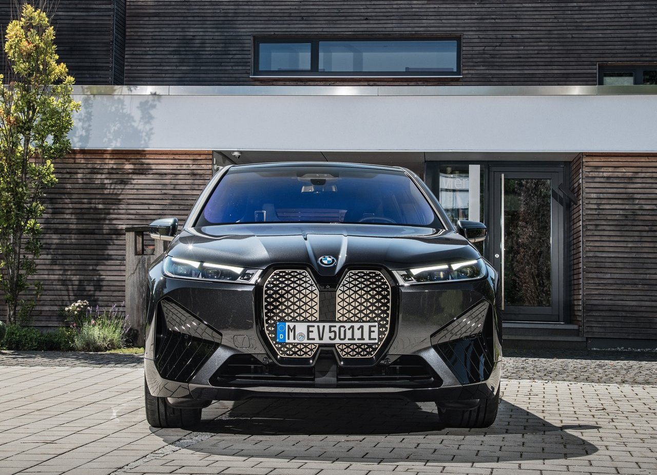 2022 - BMW iX xDRIVE50, foto 43