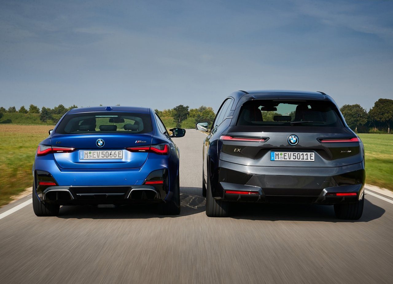 2022 - BMW iX xDRIVE50, foto 70