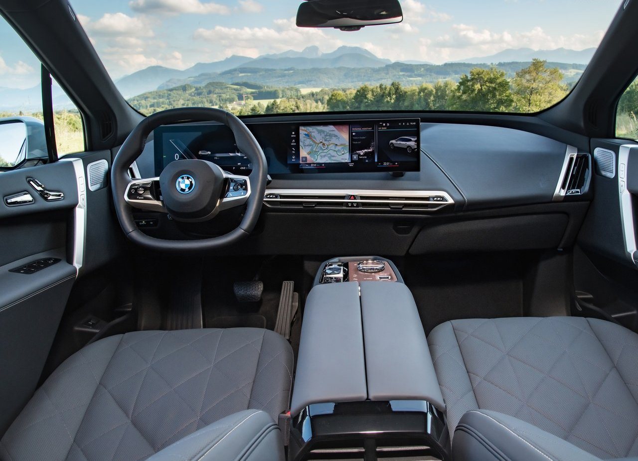 2022 - BMW iX xDRIVE50, foto 74