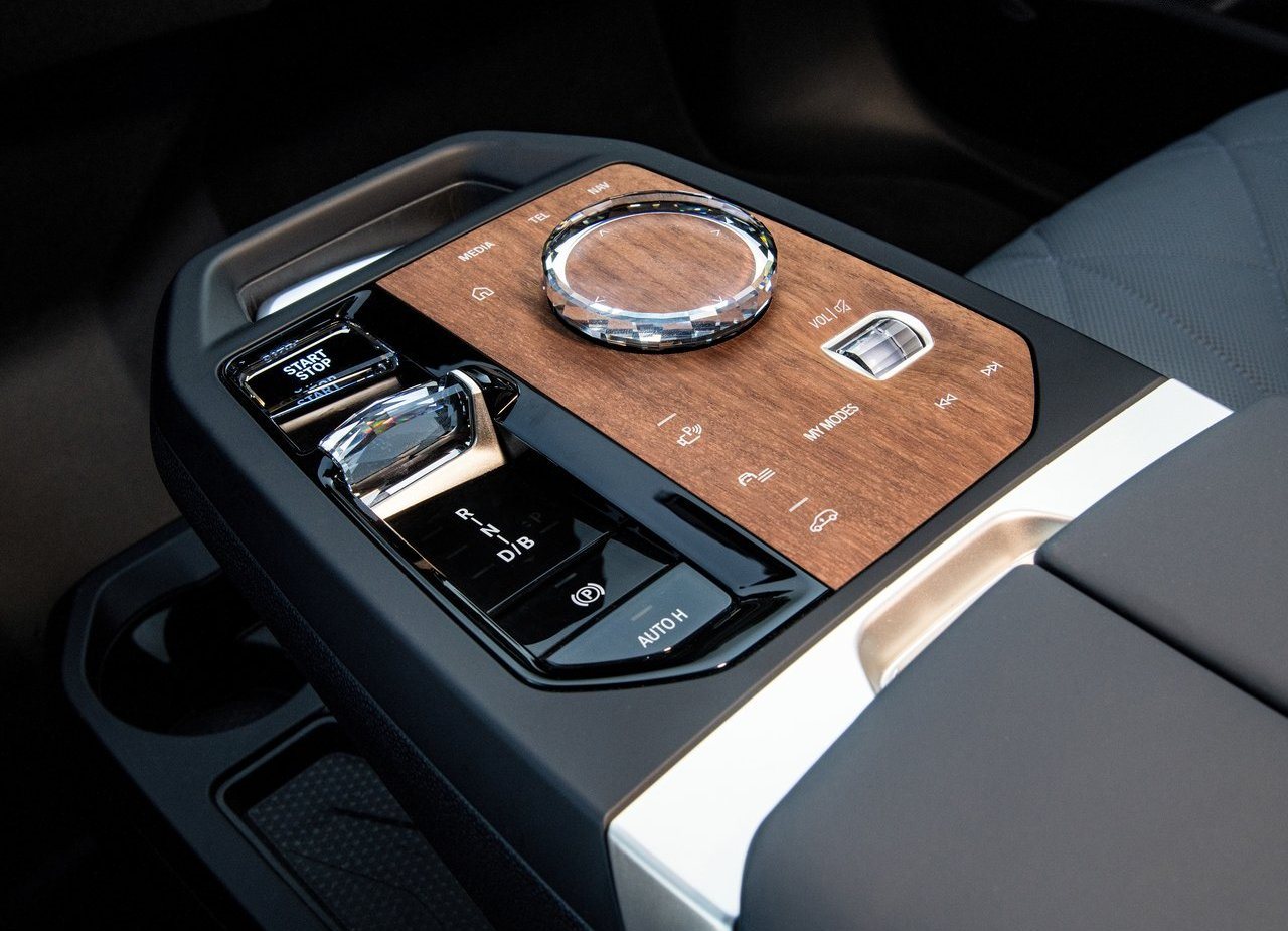 2022 - BMW iX xDRIVE50, foto 79