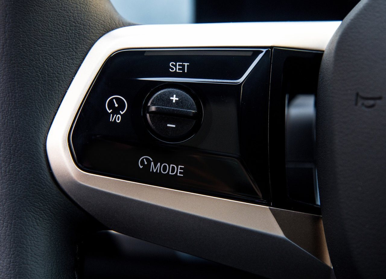 2022 - BMW iX xDRIVE50, foto 82