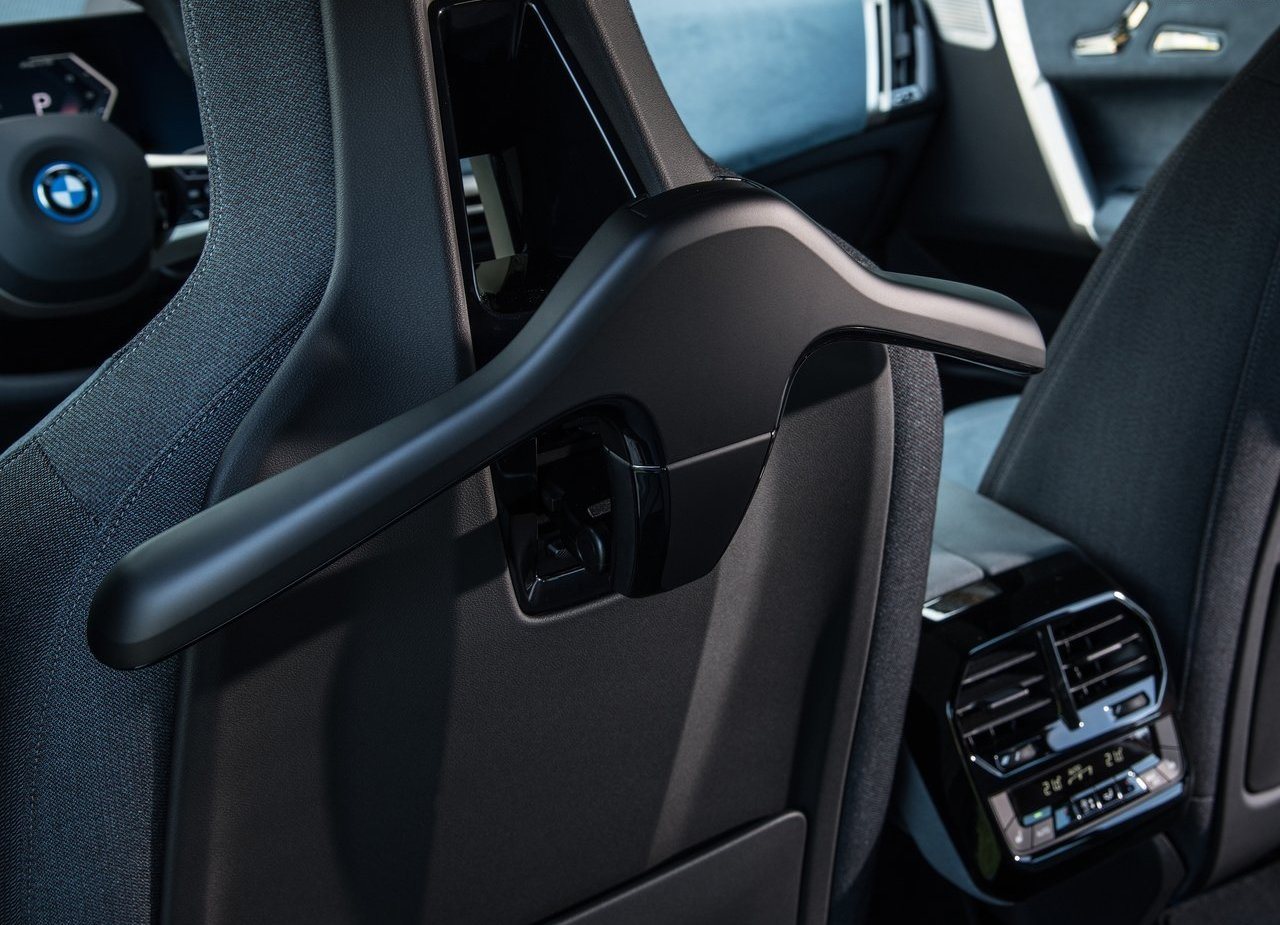 2022 - BMW iX xDRIVE50, foto 91