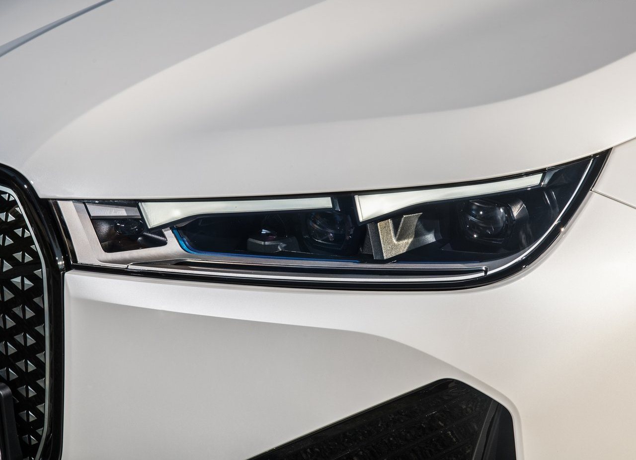 2022 - BMW iX xDRIVE50, foto 102