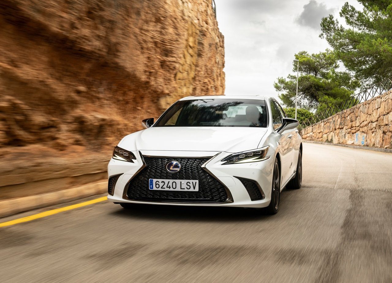 2022 - LEXUS ES 300h EU VERSION, foto 12