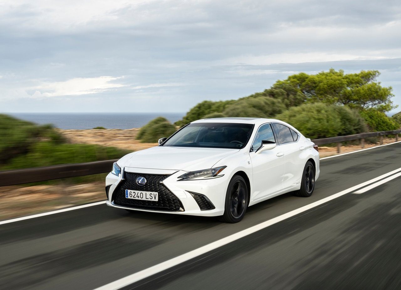 2022 - LEXUS ES 300h EU VERSION, foto 16