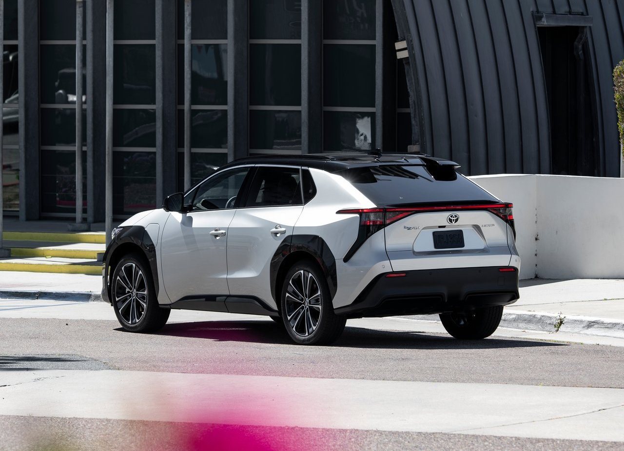 2023 - TOYOTA bZ4X US VERSION, foto 110