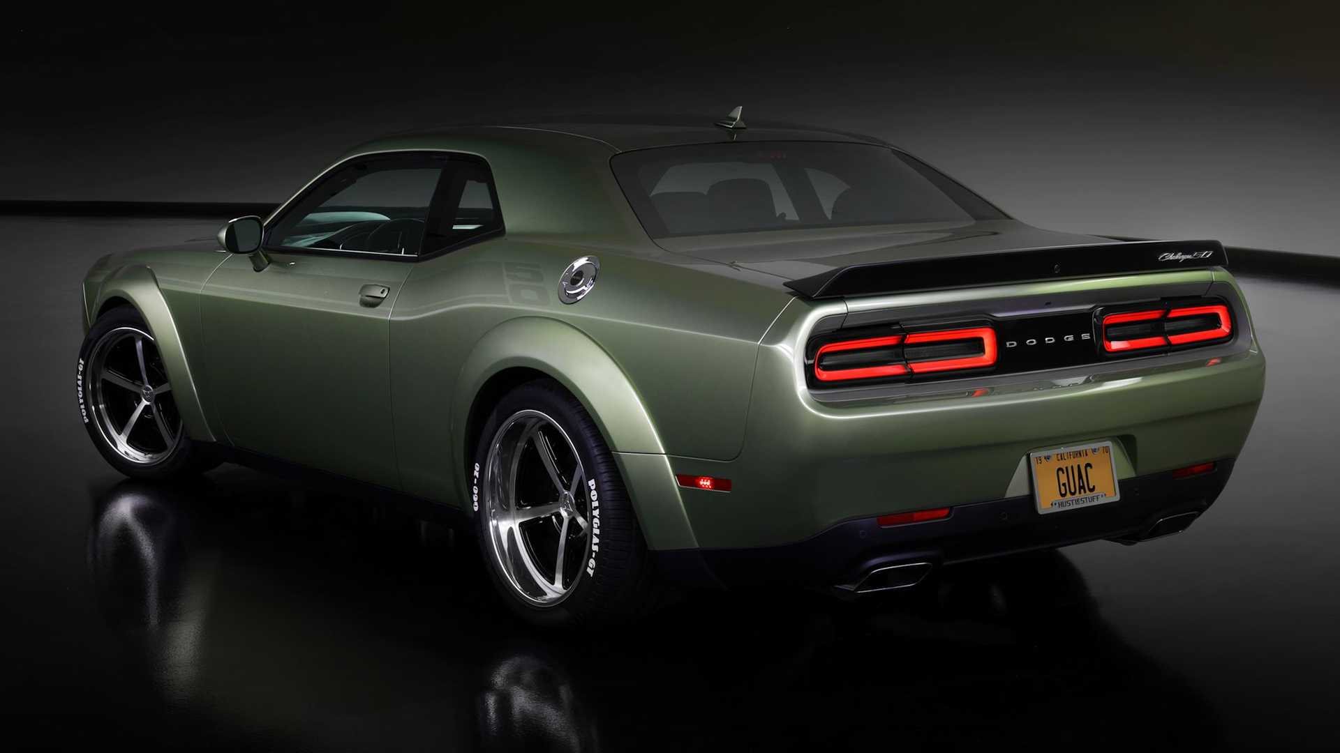 2021 - DODGE CHALLENGER HOLY GUACAMOLE SEMA CONCEPT, foto 2