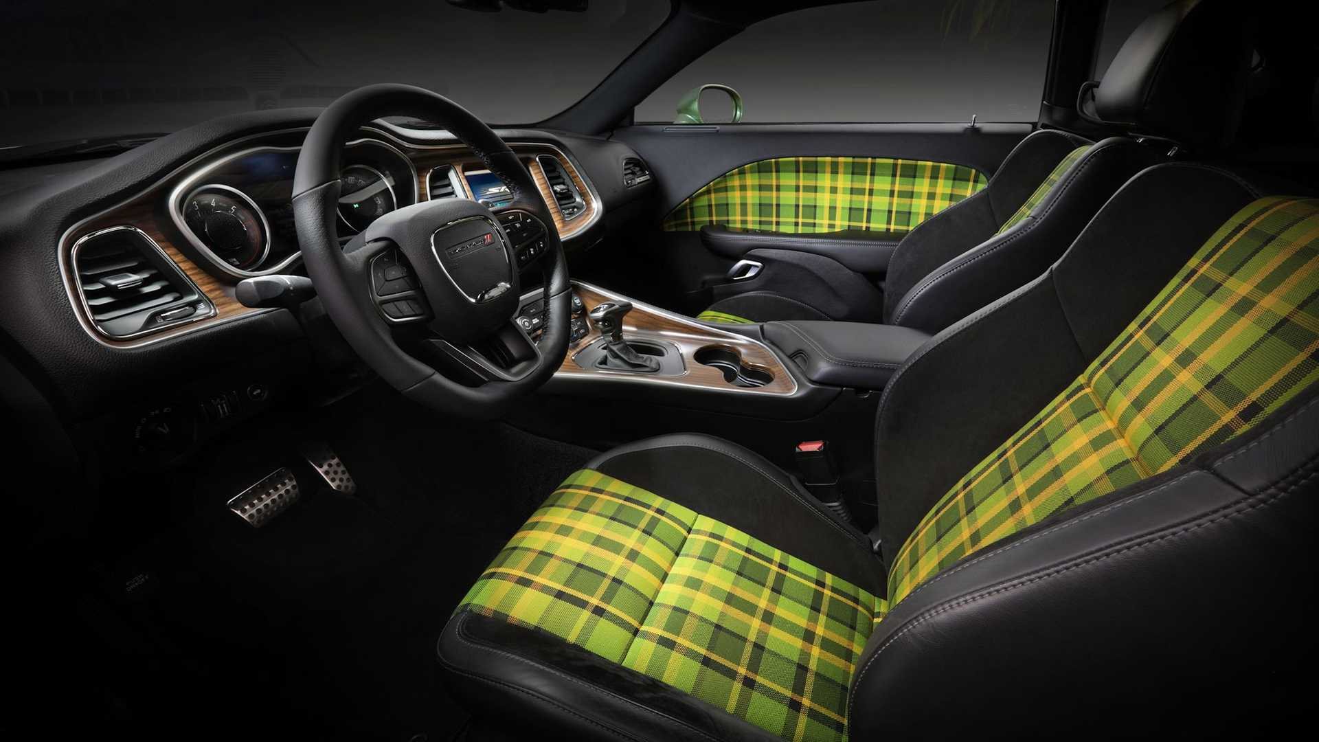 2021 - DODGE CHALLENGER HOLY GUACAMOLE SEMA CONCEPT, foto 4