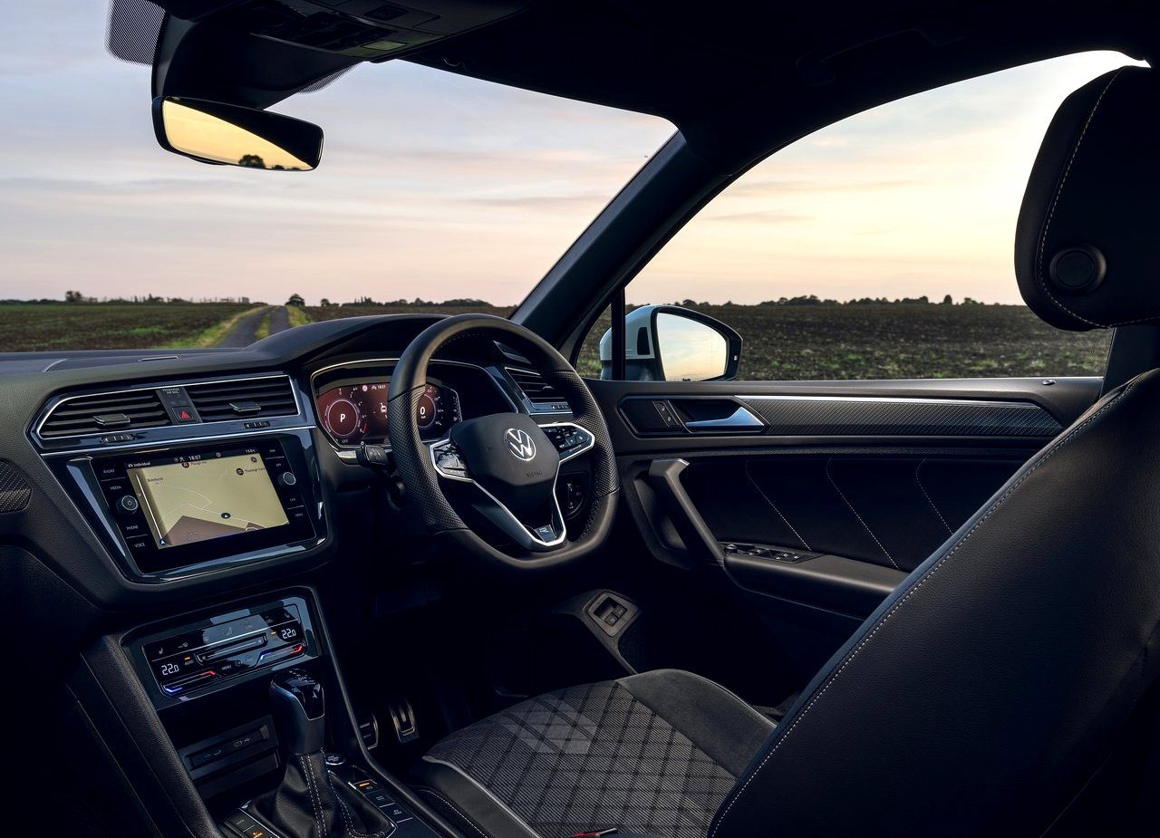 2021 - VOLKSWAGEN TIGUAN R-LINE eHYBRID UK VERSION, foto 45