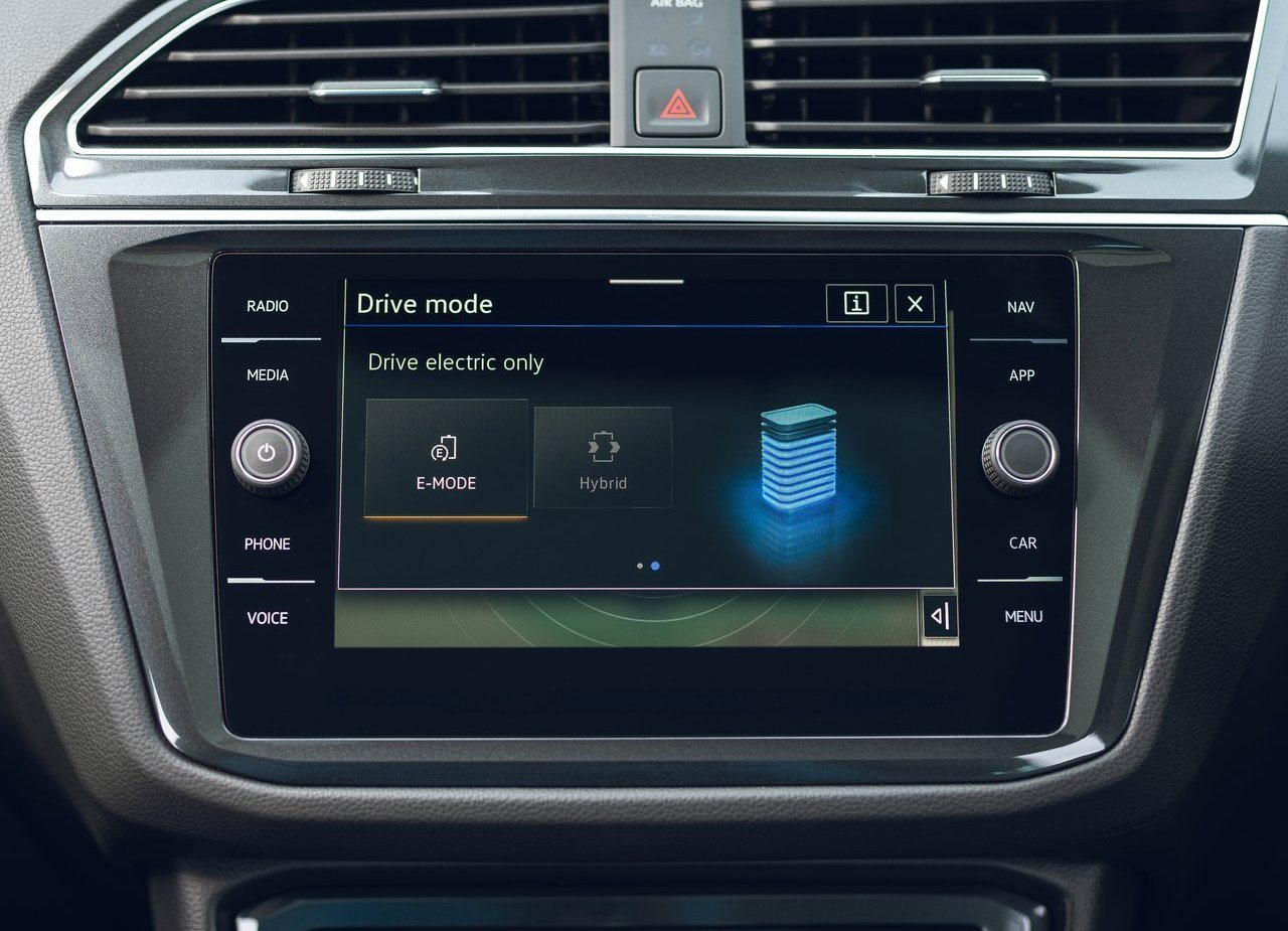2021 - VOLKSWAGEN TIGUAN R-LINE eHYBRID UK VERSION, foto 59