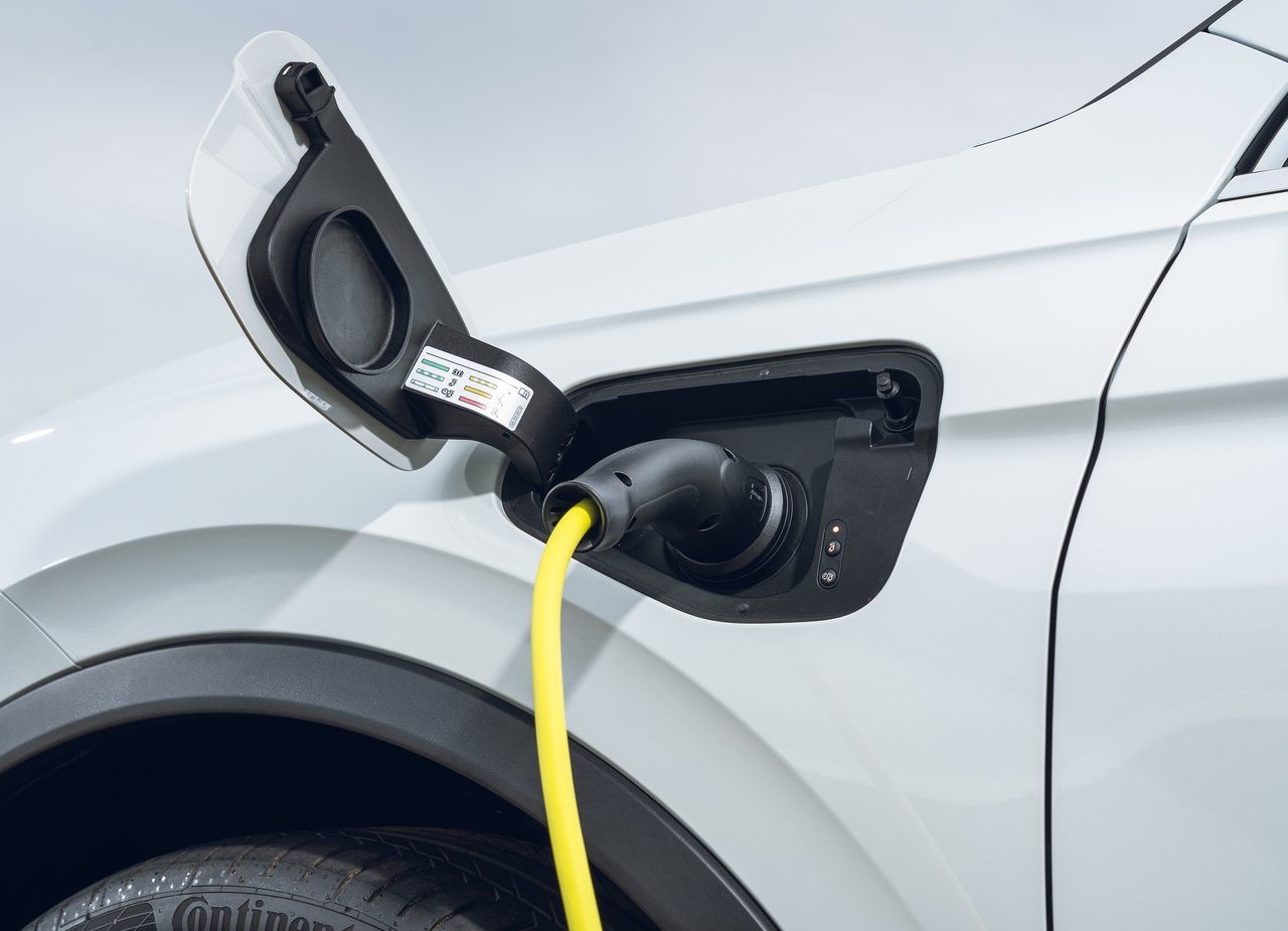 2021 - VOLKSWAGEN TIGUAN R-LINE eHYBRID UK VERSION, foto 82