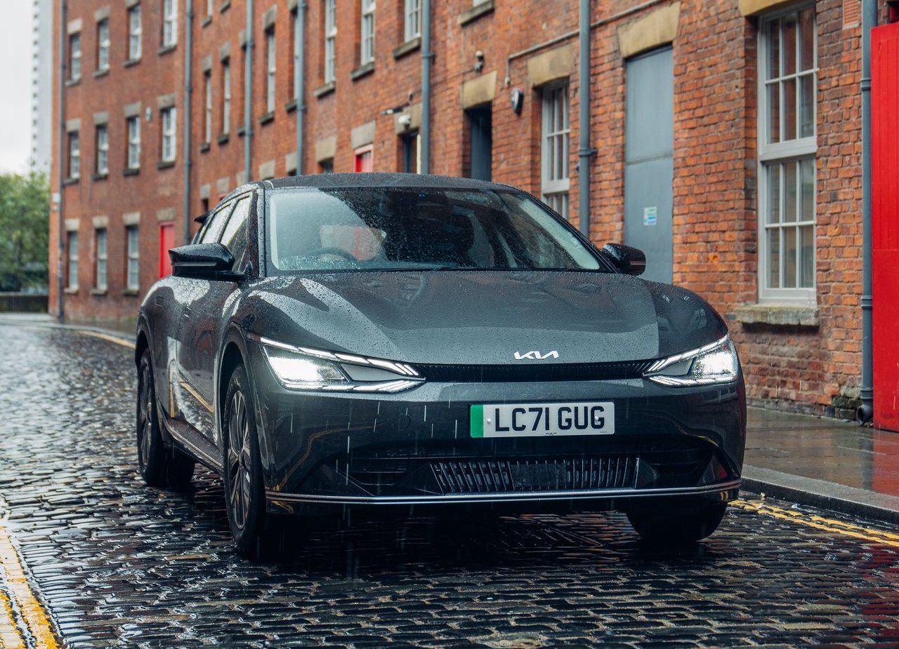 2022 - KIA EV6 UK VERSION, foto 2
