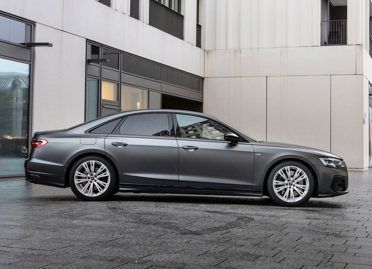 2022 - AUDI A8, foto 12