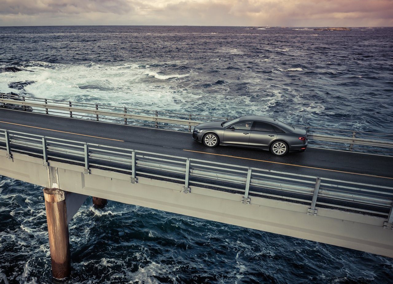 2022 - AUDI A8, foto 14