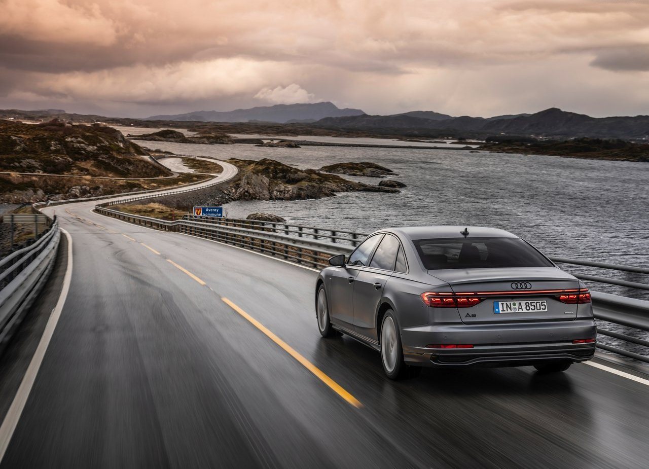 2022 - AUDI A8, foto 26