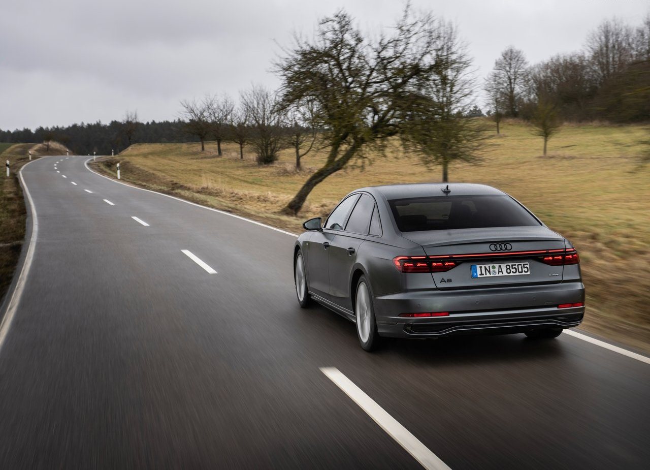 2022 - AUDI A8, foto 28