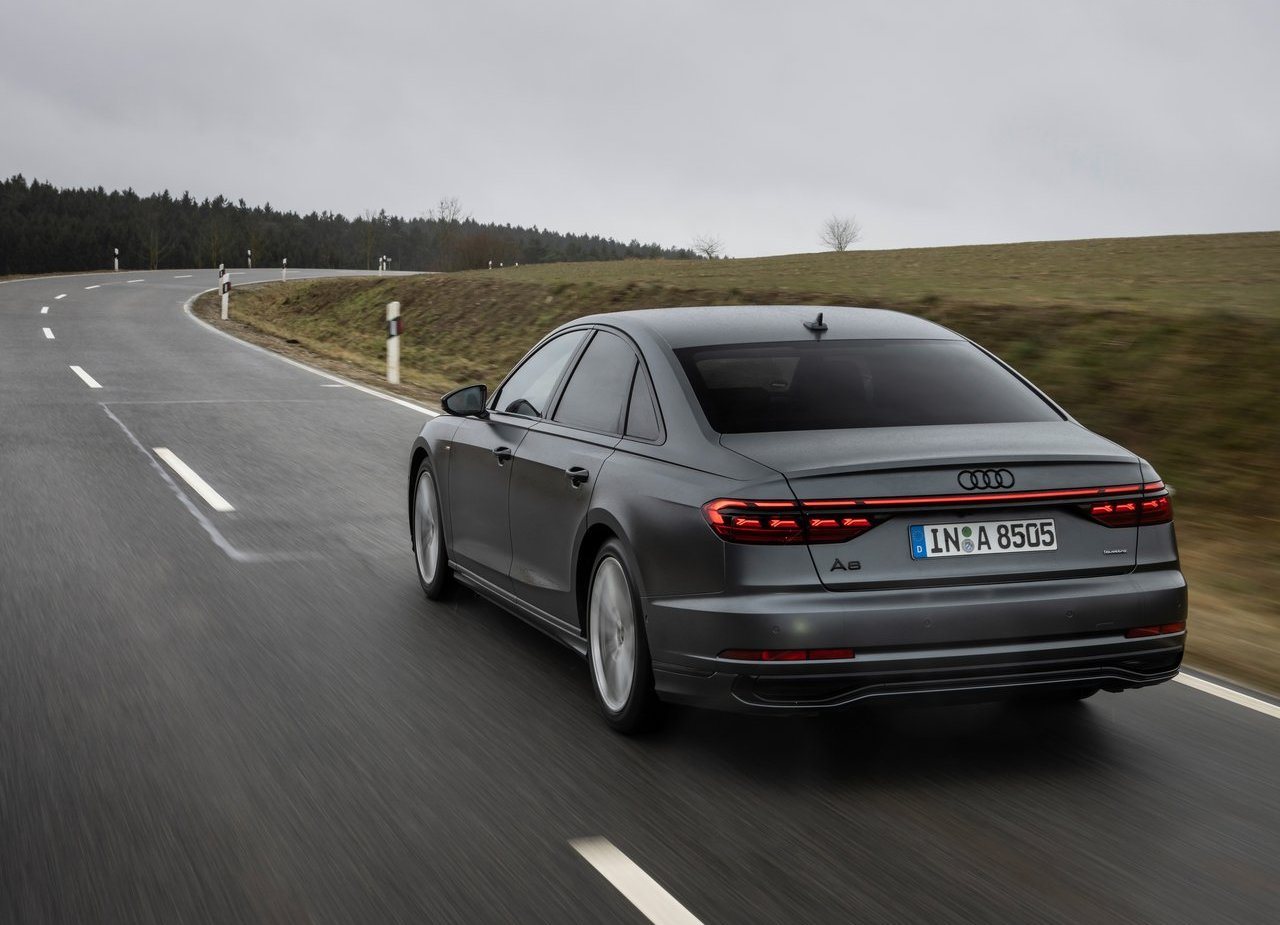 2022 - AUDI A8, foto 30