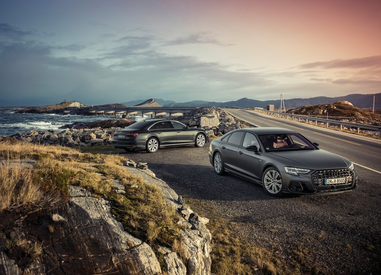 2022 - AUDI A8, foto 36