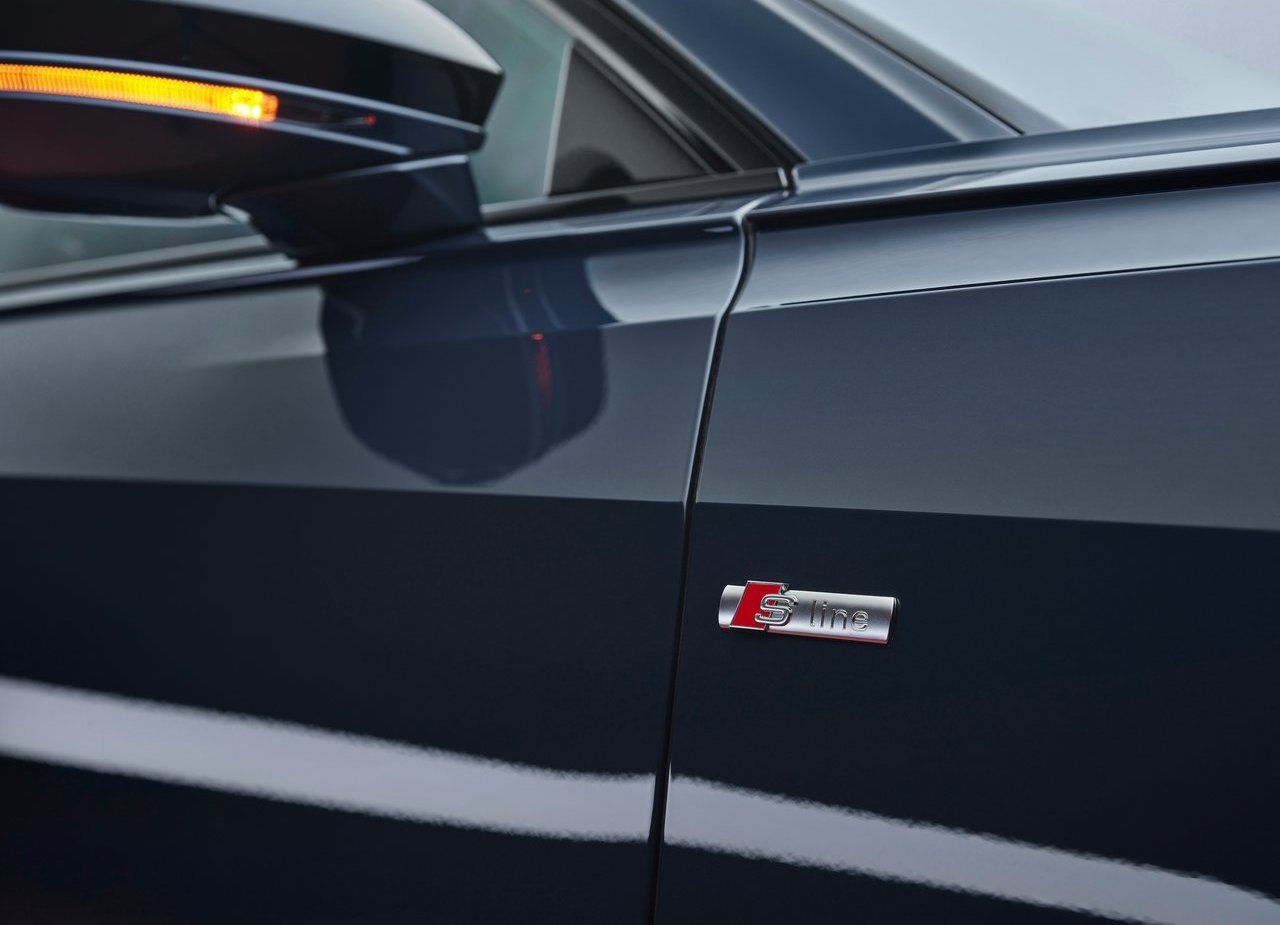 2022 - AUDI A8, foto 61