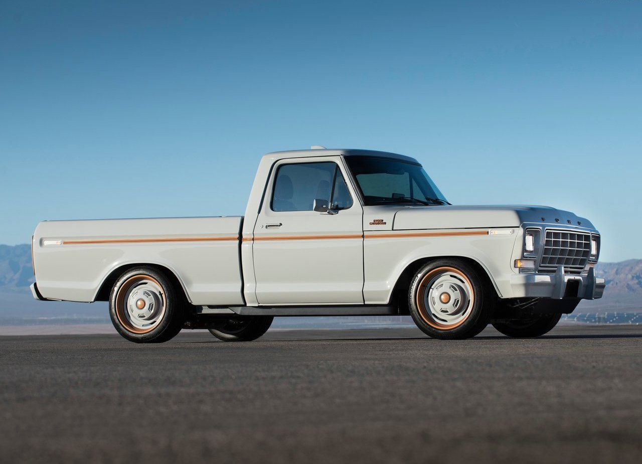 2021 - FORD F-100 ELUMINATOR CONCEPT, foto 2
