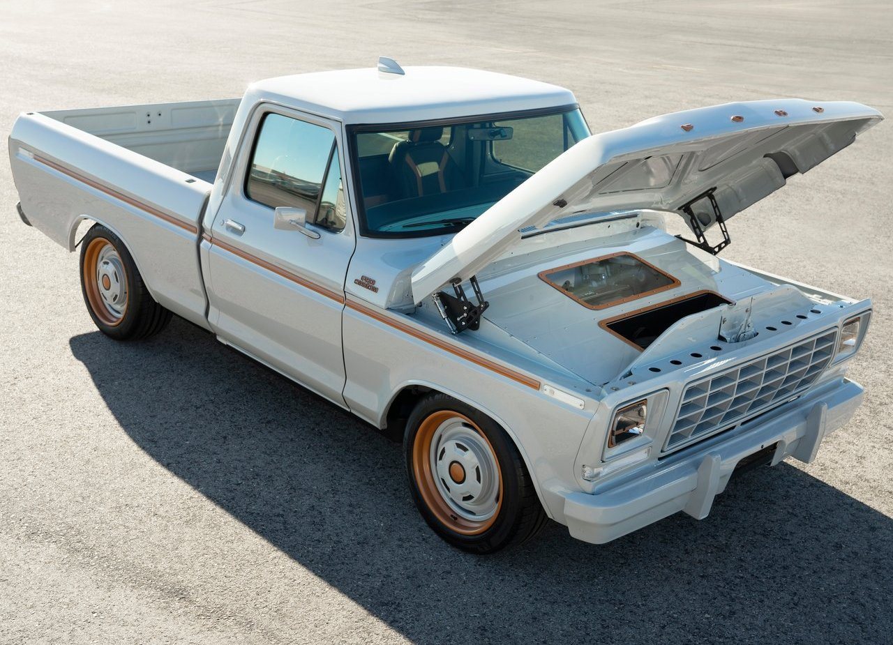 2021 - FORD F-100 ELUMINATOR CONCEPT, foto 3