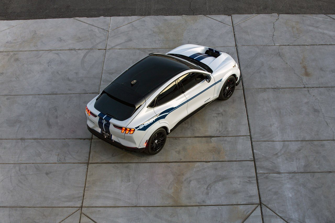FORD MUSTANG SHELBY MACH-E GT CONCEPT, foto 7
