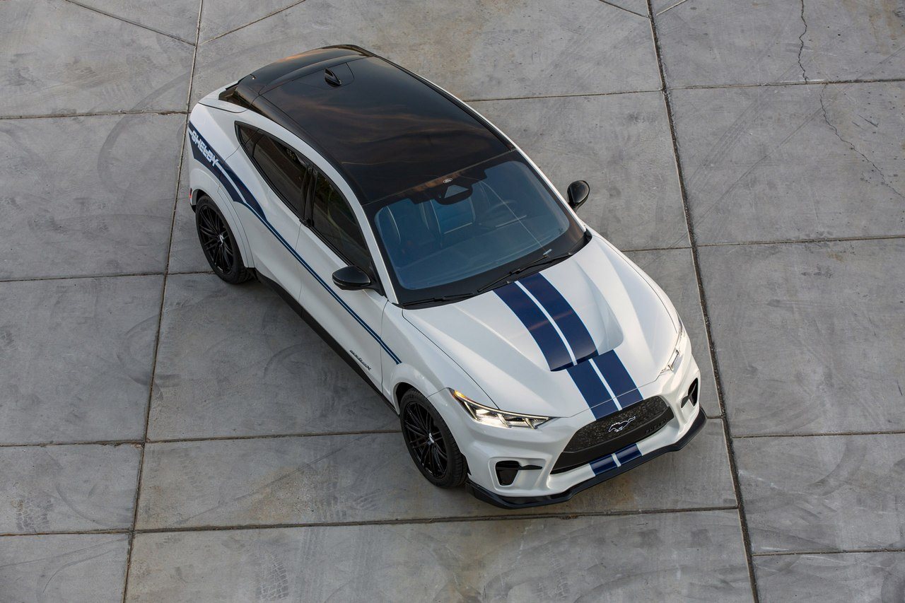 FORD MUSTANG SHELBY MACH-E GT CONCEPT, foto 12