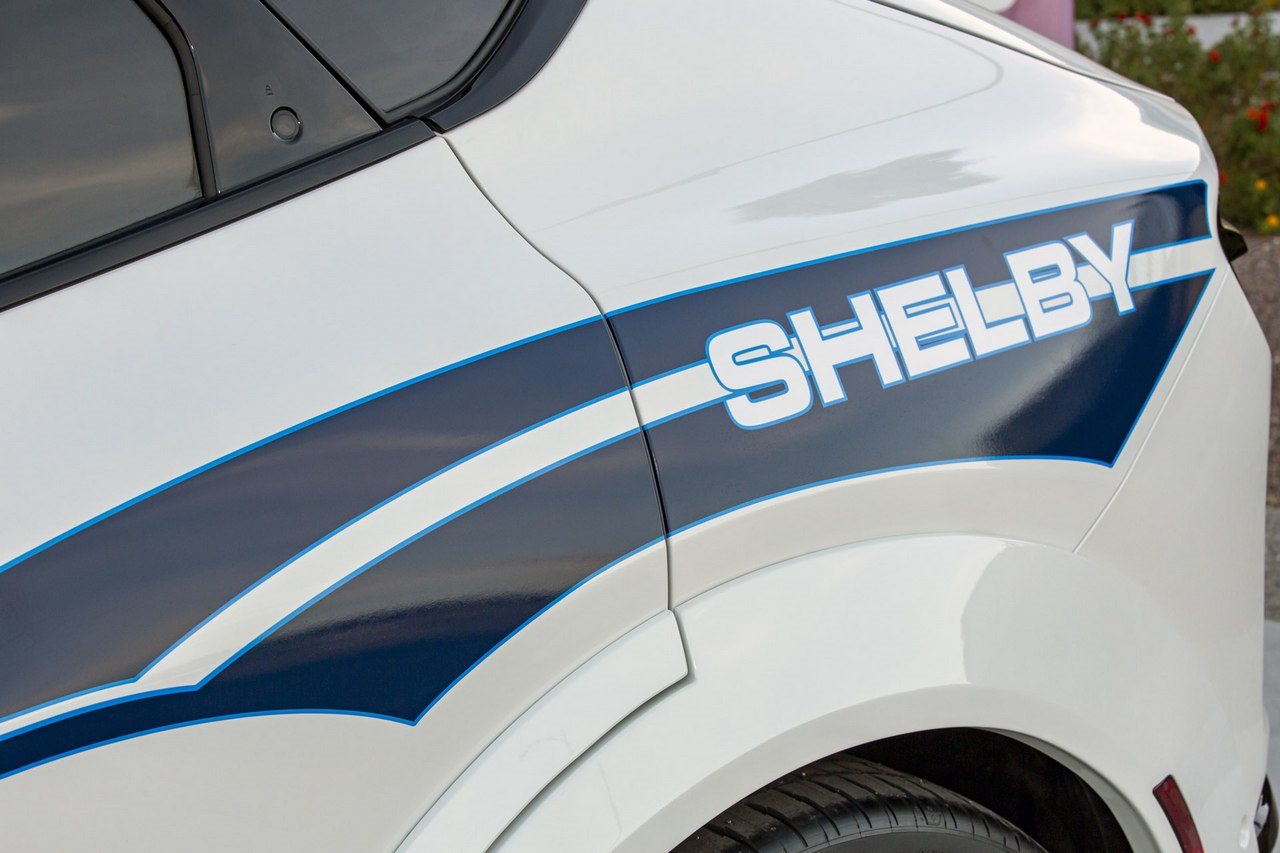 FORD MUSTANG SHELBY MACH-E GT CONCEPT, foto 18